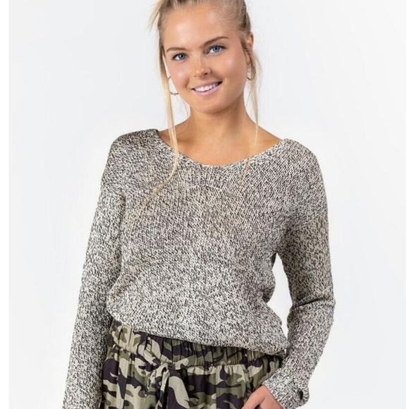 Francesca's Collections Sweaters - Nwot Francescas Alya Marled Sweater Criss-cross Back